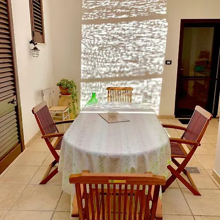Holiday home Il Pumo
